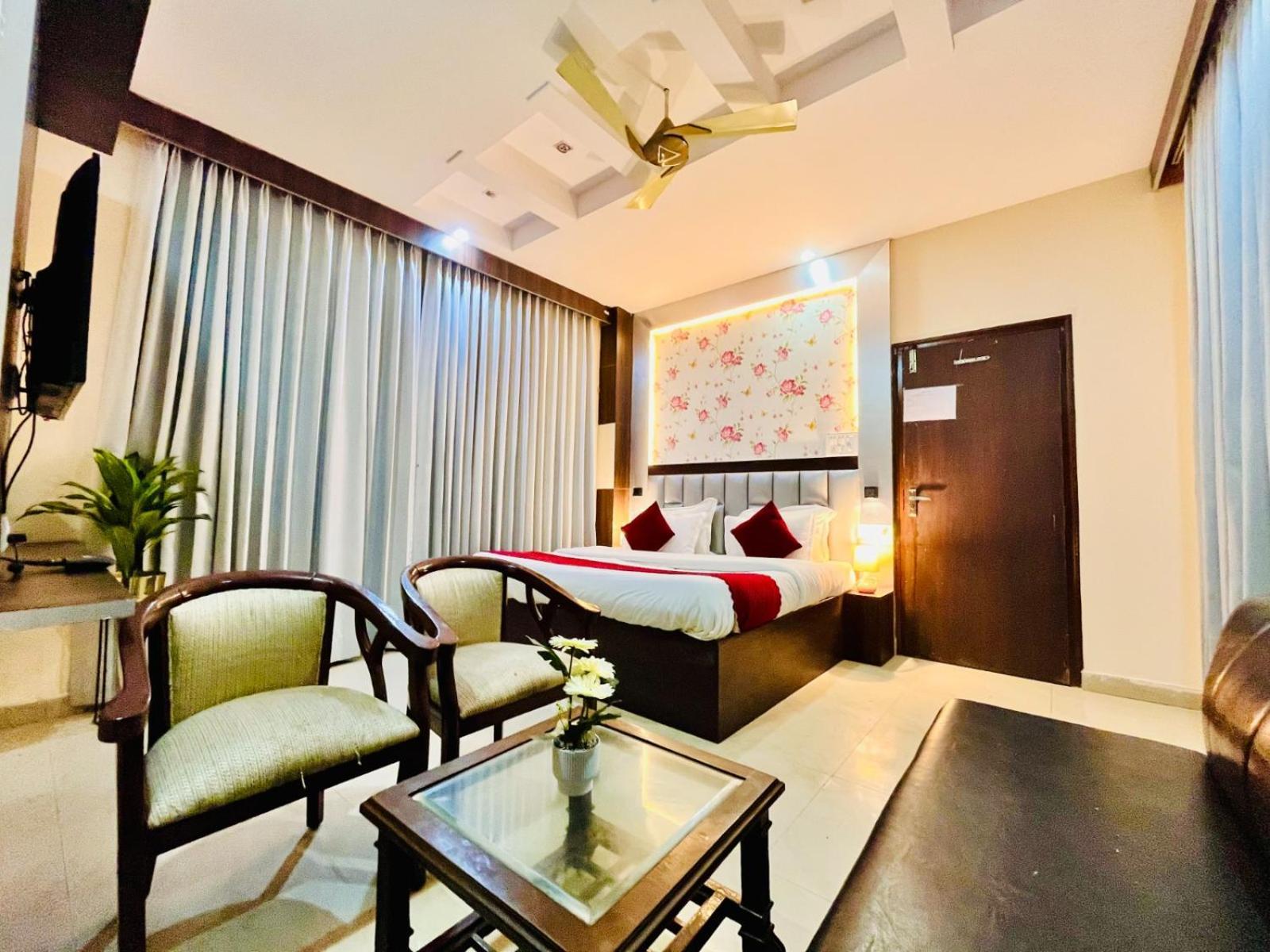 Hotel Ramawati Near Ganga Ghat Haridwar Haridwār Exterior foto
