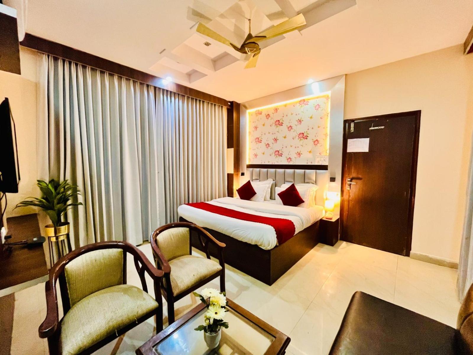 Hotel Ramawati Near Ganga Ghat Haridwar Haridwār Exterior foto